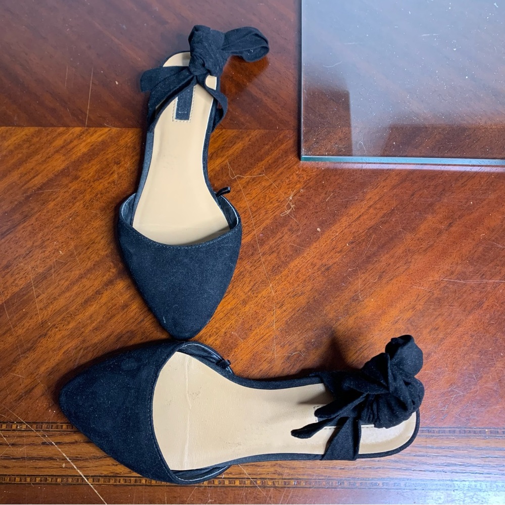Forever 21 Faux Suede Pointy Ankle Wrap Flats